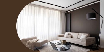 Living Room in 3.5 BHK Apartment at Kapur Bawdi – for Sale