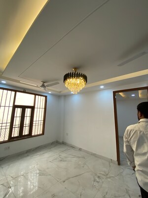 4 BHK Builder Floor For Sale in Mahavir Enclave