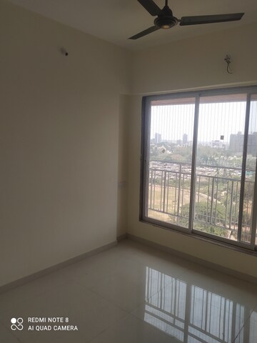 Room in 2 BHK Apartment at Vastu Darshan Heights, Dahisar West – for Rent