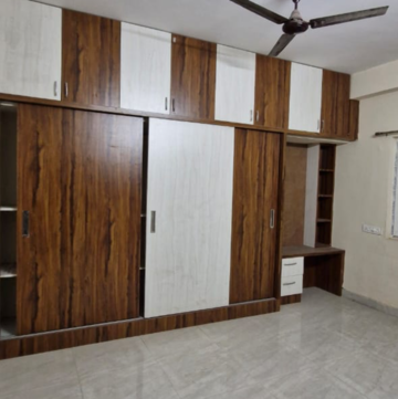 Room in 2 BHK Builder Floor at Kondapur – for Rent