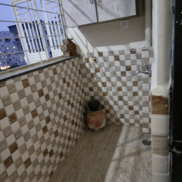 Balcony in 3 BHK Builder Floor at Kondapur – for Rent
