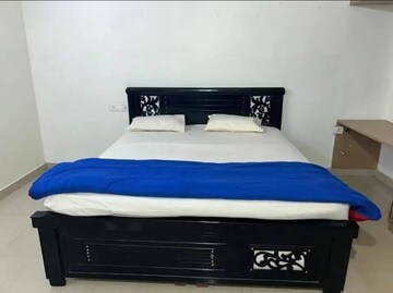 Bedroom in 3 BHK Apartment at Vishnu Vistara, Hi Tech City – for Rent