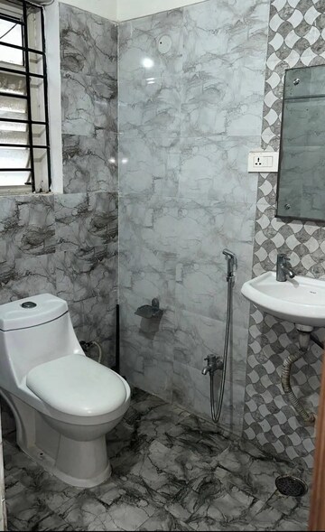 Bathroom in 3 BHK Apartment at Vishnu Vistara, Hi Tech City – for Rent