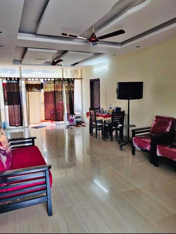 Living Room in 3 BHK Apartment at Vishnu Vistara, Hi Tech City – for Rent