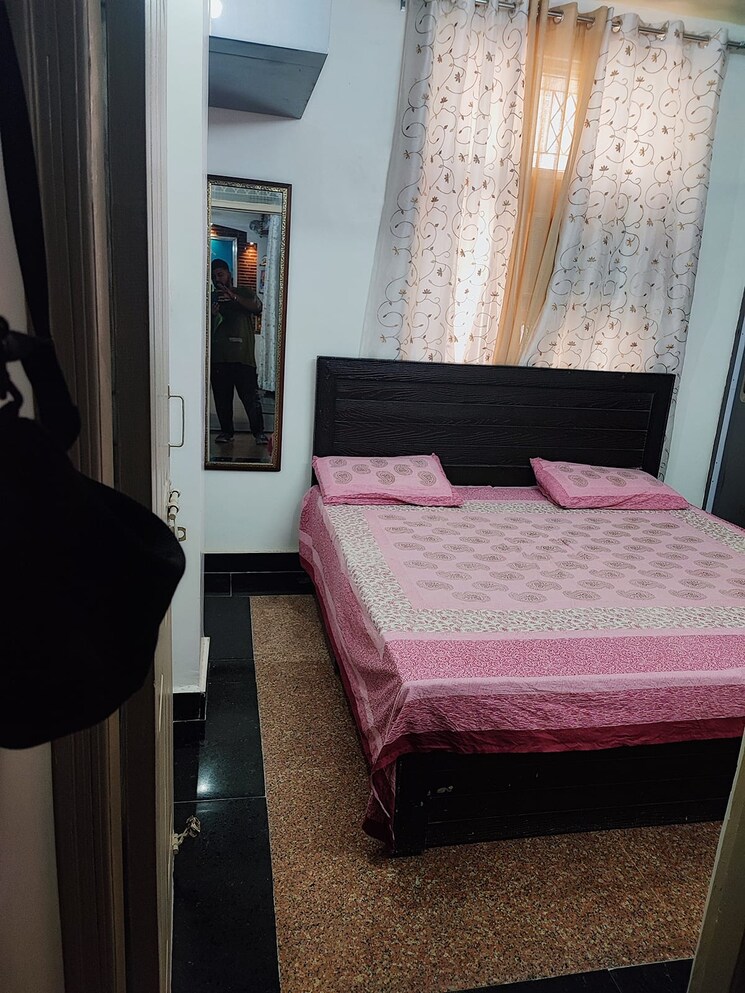 Bedroom, pratap nagar 2 Bedroom 650 Sq.Ft. Builder Floor In Pratap Nagar Delhi 8559297