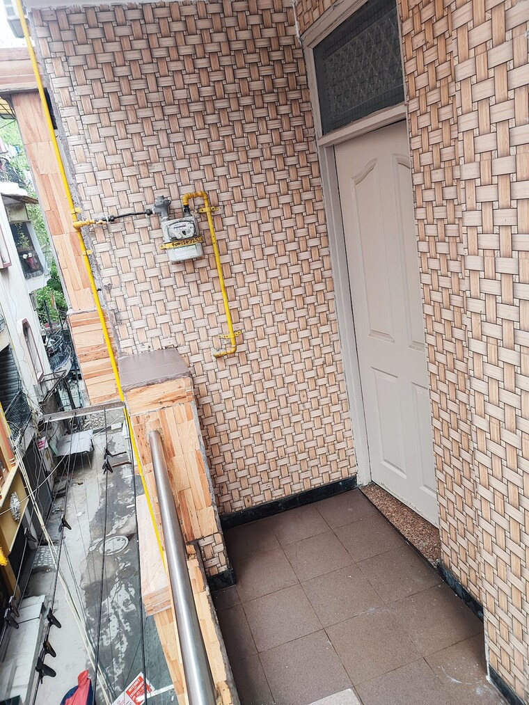 Balcony, pratap nagar 2 Bedroom 650 Sq.Ft. Builder Floor In Pratap Nagar Delhi 8559297