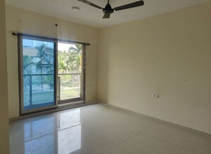 Room in 2 BHK Apartment at Siddhi Highland Haven, Balkum Pada – for Sale