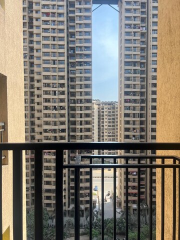 2 BHK Apartment For Rent in Raunak City, Kalyan West