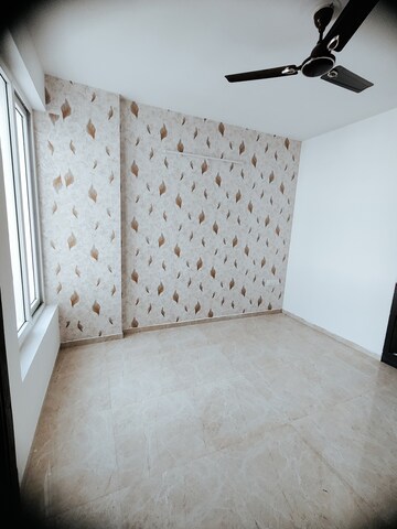 3 BHK Apartment For Rent in Omaxe Royal Residency Faridabad, Sector 79