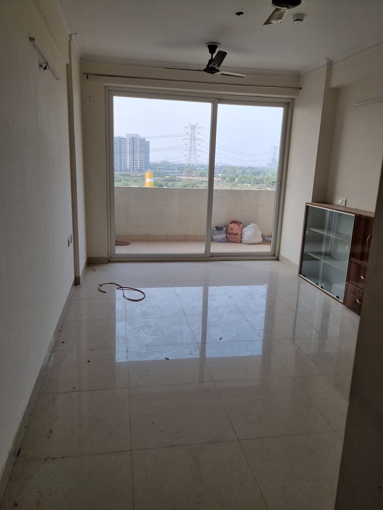 Room, emaar-gurgaon-greens 3 Bedroom 1650 Sq.Ft. Apartment In Sector 102 Gurgaon 8559493