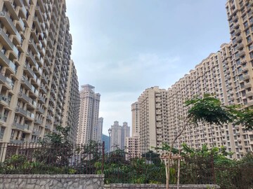 2 BHK Apartment For Sale in Castle Rock, Powai