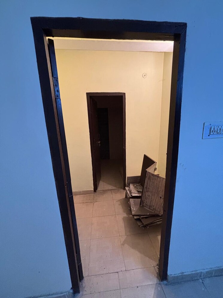 undefined, khurram nagar 3 Bedroom 1100 Sq.Ft. Apartment In Khurram Nagar Lucknow 8559512