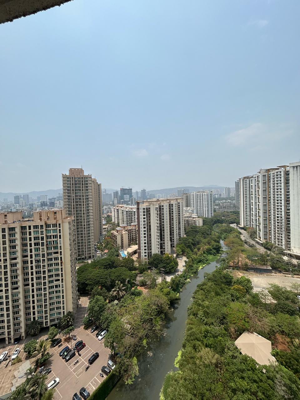 1 BHK 650 Sq.Ft. Apartment in Lodha Crown Kolshet