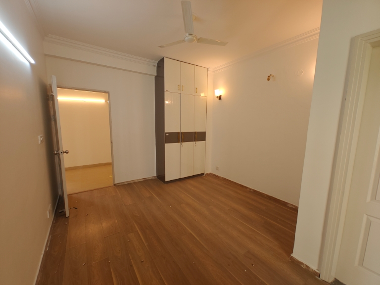 3 BHK 2490 Sq.Ft. Apartment in Raheja Vedaanta