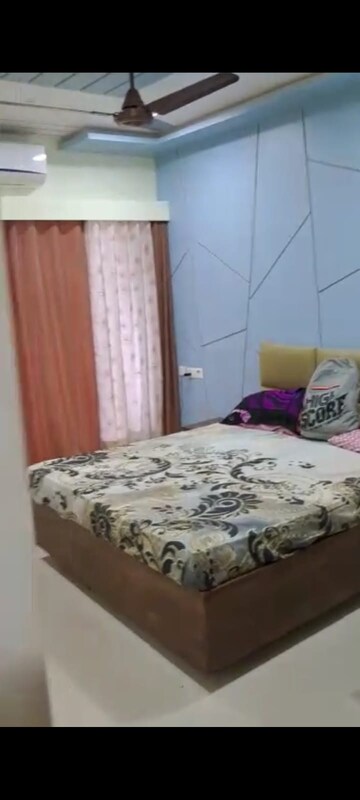 Bedroom in 1 BHK Apartment at Man Opus, Mira Road – for Rent