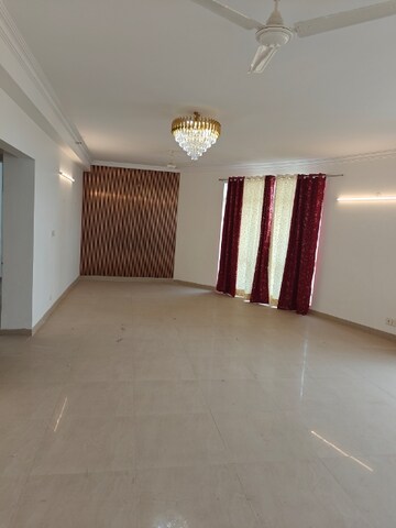 Room in 3 BHK Apartment at Raheja Vedaanta, Sector 108 – for Rent