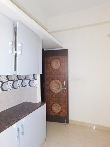 Furnished Amenities in 3 BHK Apartment at Hydernagar – for Rent