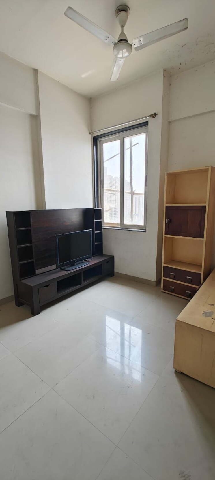 Living Room, lodha-aristo 4 Bedroom 5300 Sq.Ft. Apartment In Majiwada Thane 8559607