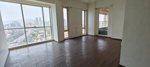 Room in 4 BHK Apartment at Lodha Aristo, Majiwada – for Sale
