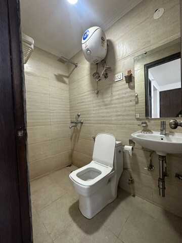 Bathroom in 1 BHK Builder Floor at Saket – for Rent