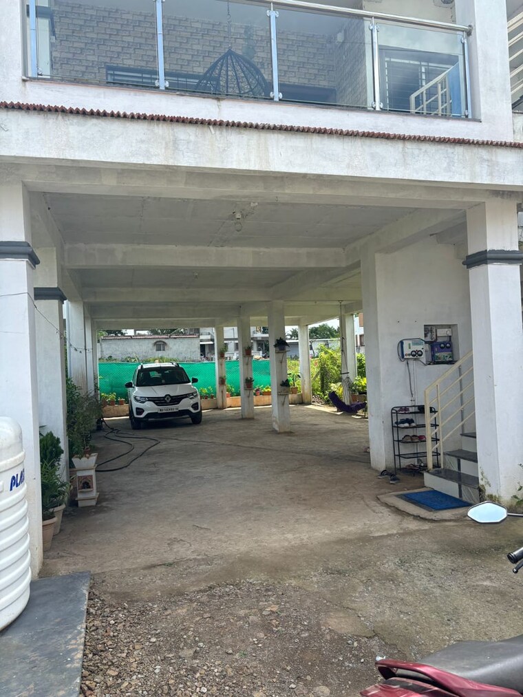  Parking, sangli miraj road 2 Bedroom 2200 Sq.Ft. Villa In Sangli Miraj Road Sangli 8559677