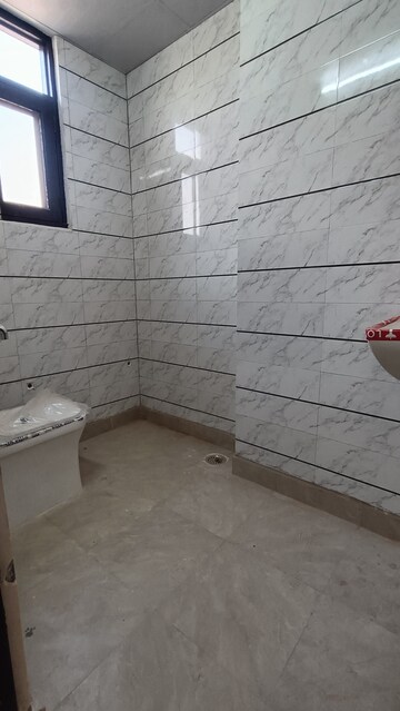 Bathroom in 3 BHK Builder Floor at Sector 73 – for Sale