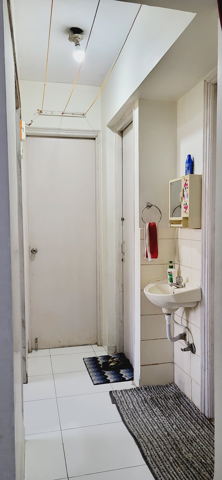 Bathroom, maruti-radhamit 1 Bedroom 650 Sq.Ft. Apartment In Nerul Navi Mumbai 8559736