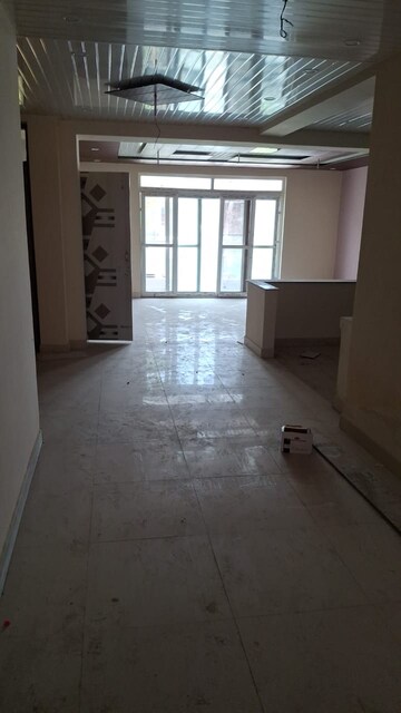Room in 3 BHK Independent House at Sector 55 – for Rent