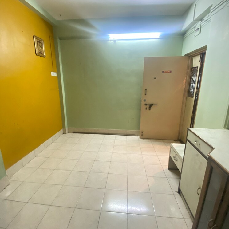 Bathroom, sion 1 Bedroom 320 Sq.Ft. Apartment In Sion Mumbai 8559738