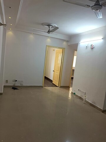 Room in 3 BHK Apartment at Maxblis White House, Sector 75 – for Rent
