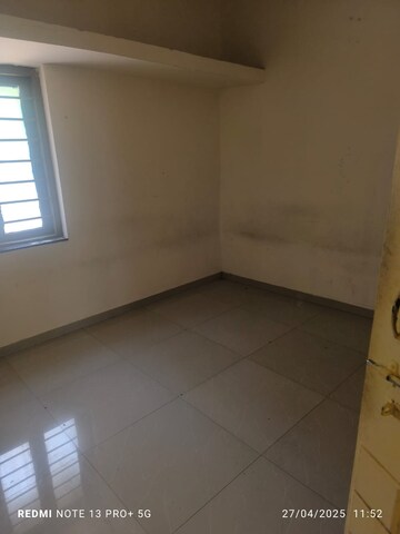 Room in 3 BHK Villa at Sangli Miraj Road – for Rent