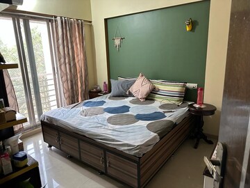 Bedroom in 1 BHK Apartment at Tulsi Chambers, Chembur – for Rent