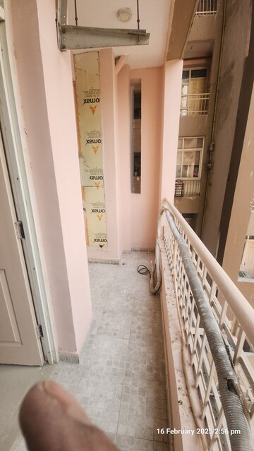 Balcony in 3 BHK Apartment at Supertech Cape Town, Sector 74 – for Rent