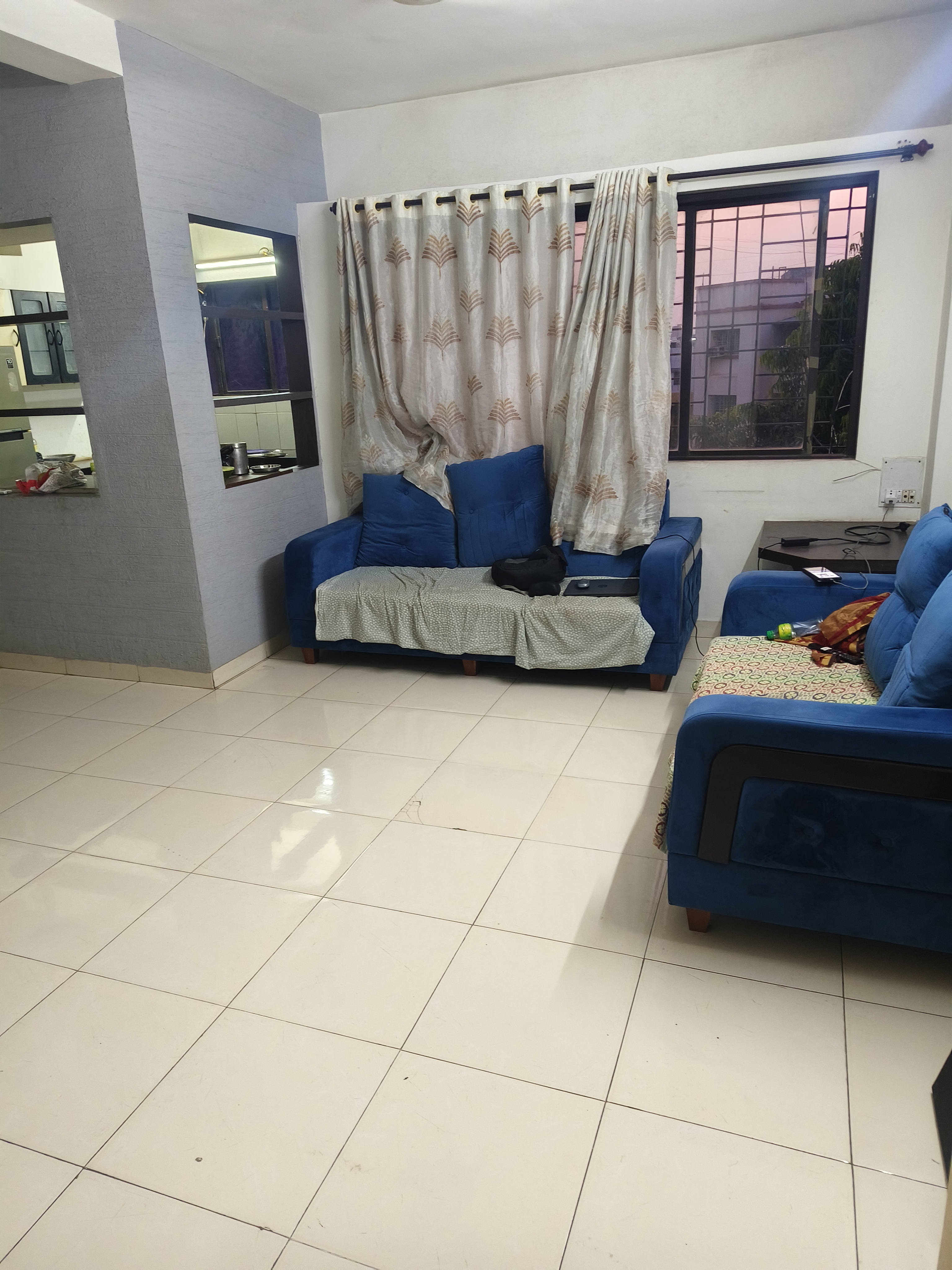 2 BHK Apartment For Rent in Shreeji Paradise