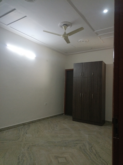 3 BHK + Pooja Room Villa For Rent in Rwa Sector 45 Noida 