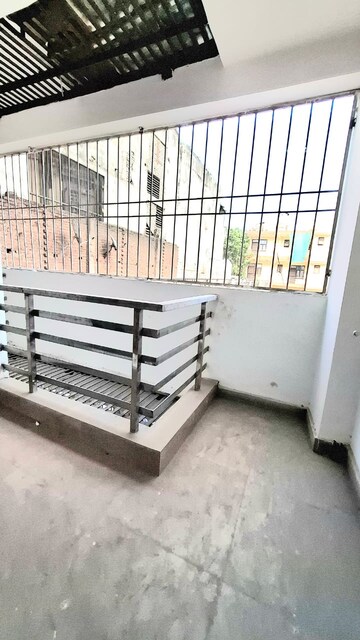 Balcony in 1 BHK Builder Floor at Saket – for Rent
