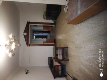 Staircase in 3 BHK Builder Floor at Vipul World Plots, Sector 48 – for Rent