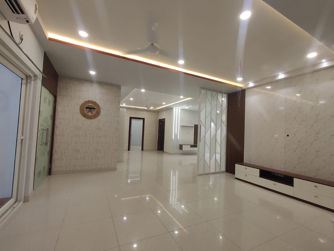 4 BHK + Pooja Room Apartment For Rent in Prestige High Fields