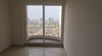 2 BHK Apartment For Rent in BPTP Discovery Park, Sector 80