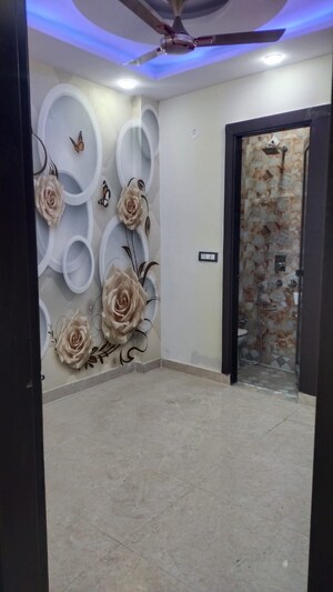 Bedroom in 2 BHK Builder Floor at Vipin Garden – for Sale