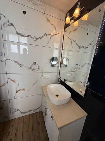 Bathroom in 2 BHK Apartment at Sector 76 – for Rent