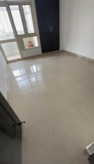Room in 2 BHK Apartment at Bulland Heights, Sain Vihar – for Sale