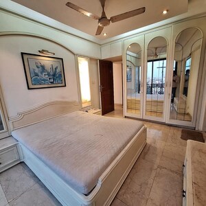 Bedroom in 3.5 BHK Apartment at Imperial Heights Goregaon West, Best Nagar – for Sale