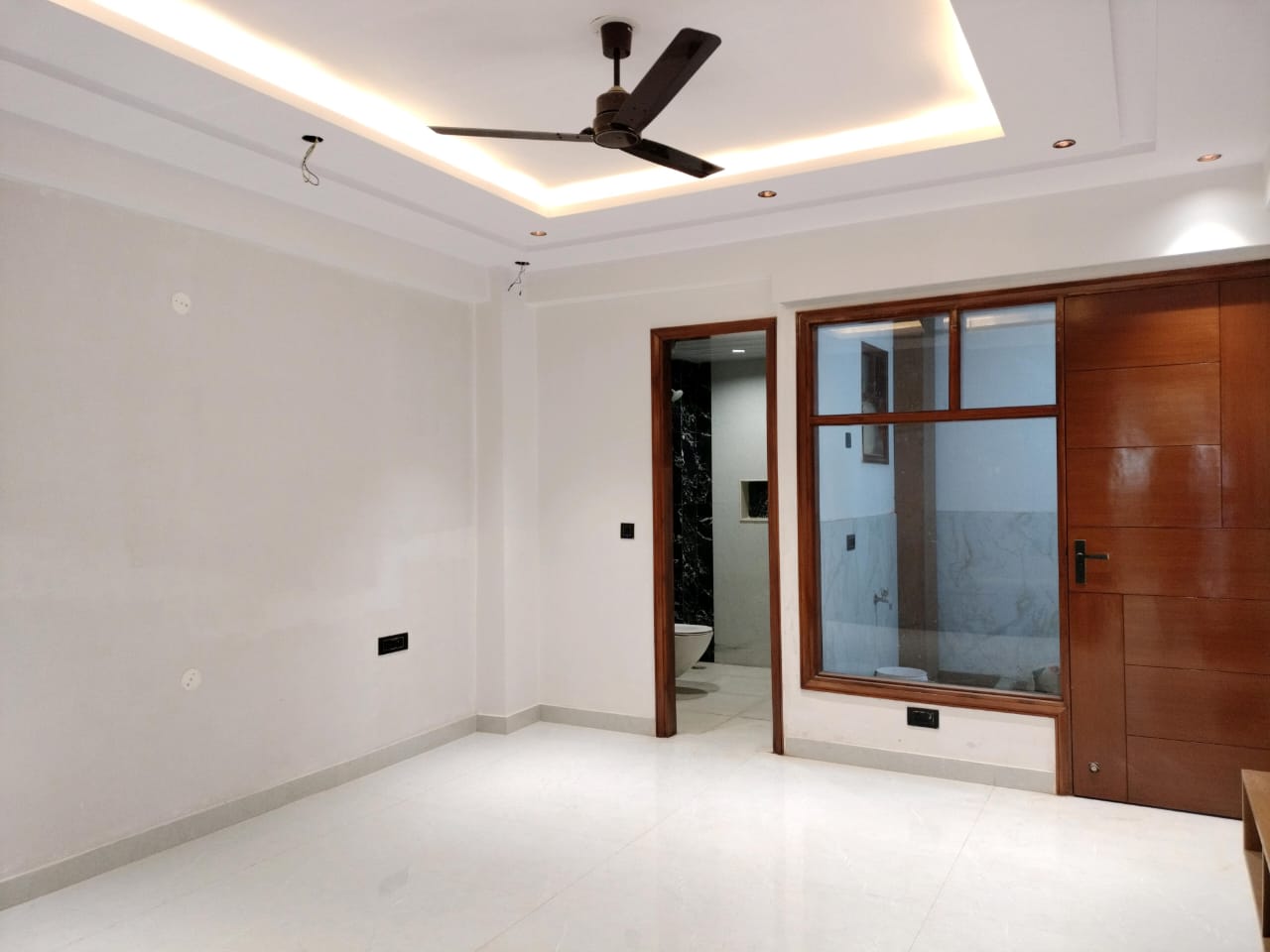 1.5 BHK + Pooja Room Builder Floor For Sale in 8851918536