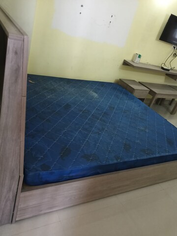  Office Space For Rent in Jai Ambey Jagdish Puram, Raj Nagar Extension
