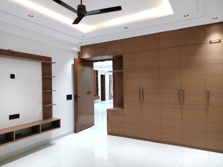 Room, shalimar garden 4 Bedroom 1800 Sq.Ft. Builder Floor In Shalimar Garden Ghaziabad 8560218