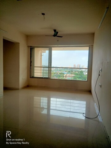 Room in 2 BHK Apartment at Chhagan Mahal, Ghatkopar East – for Rent