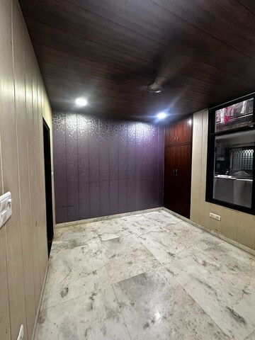 2 BHK Builder Floor For Rent in Saket