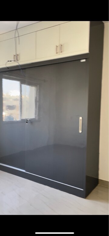 Furnished Amenities in 3 BHK Apartment at Prakruthi Solitaire, Electronic City Phase ii – for Rent