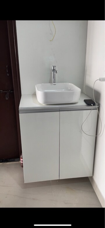 Furnished Amenities in 3 BHK Apartment at Prakruthi Solitaire, Electronic City Phase ii – for Rent